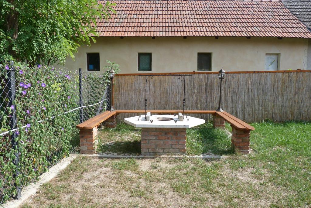 Tordai Vendégház Bihartorda Extérieur photo